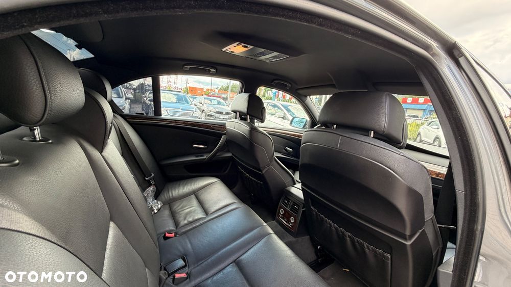 BMW Seria 5 - 17