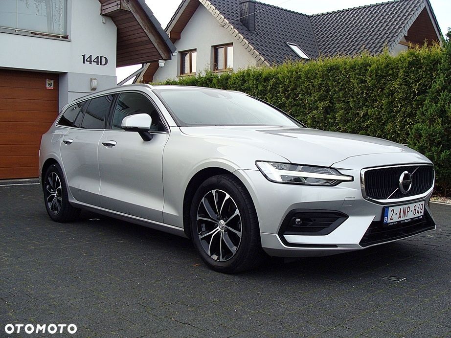 Volvo V60 D3 SCR Momentum - 33