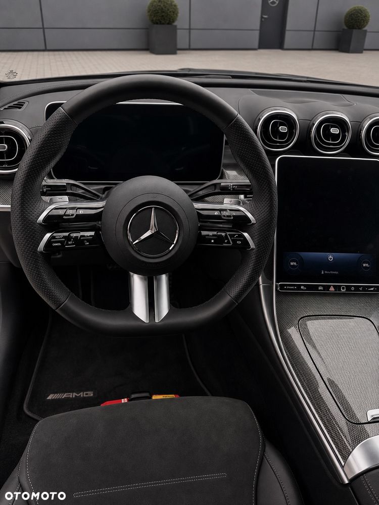 Mercedes-Benz Klasa C 180 mHEV AMG - 9