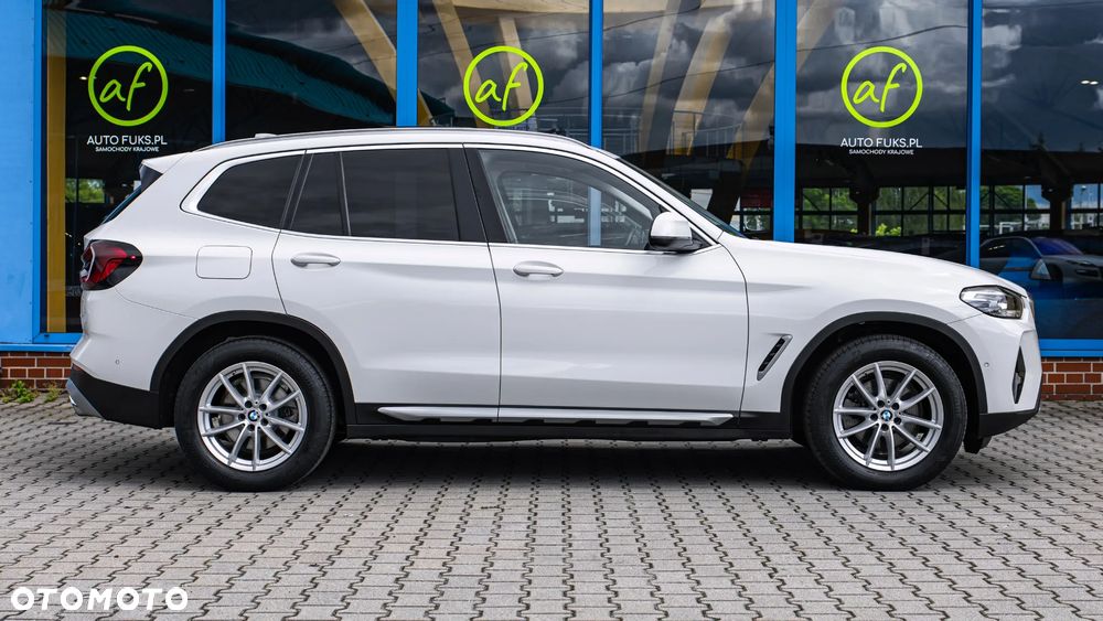 BMW X3 sDrive18d sport - 10
