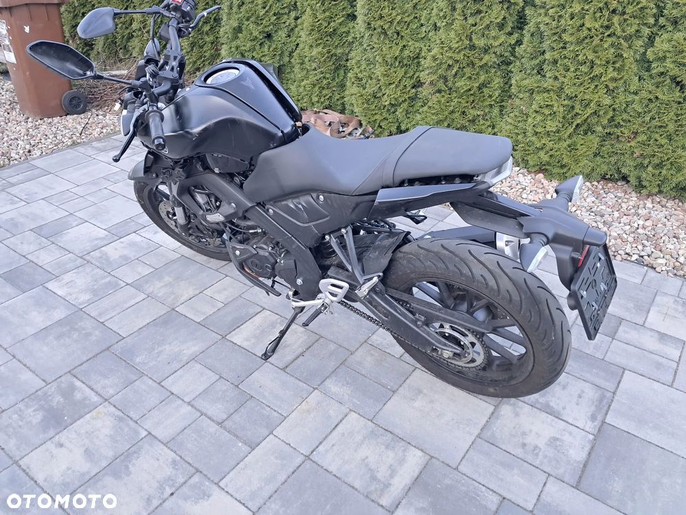 Yamaha MT - 3