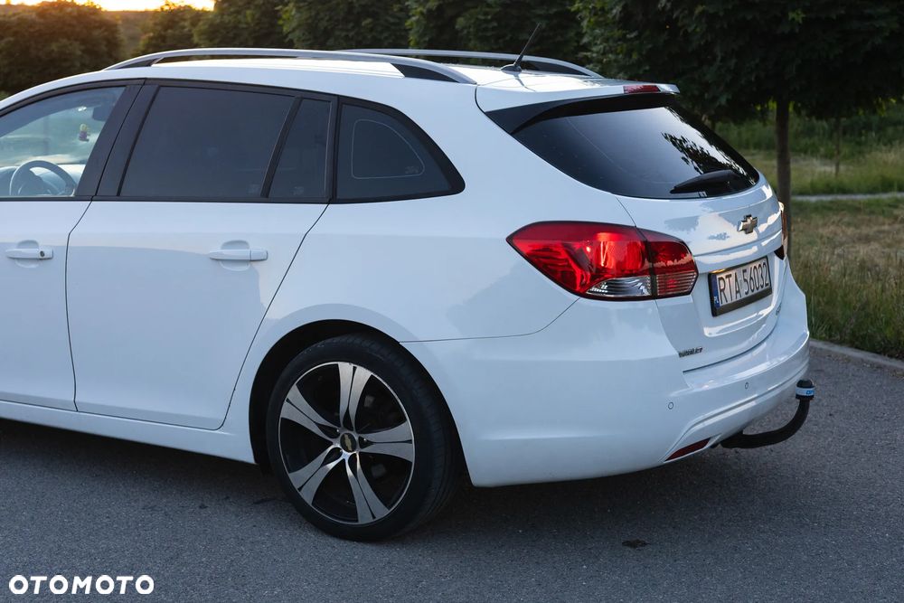 Chevrolet Cruze 1.8 LT - 20
