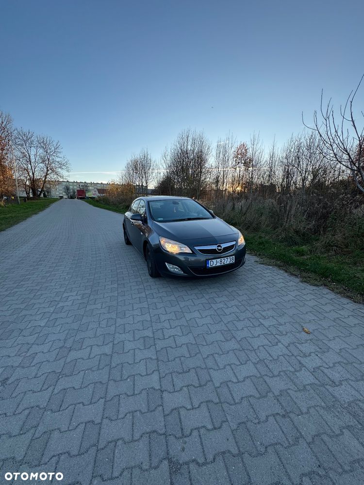 Opel Astra IV 1.6 Enjoy - 2