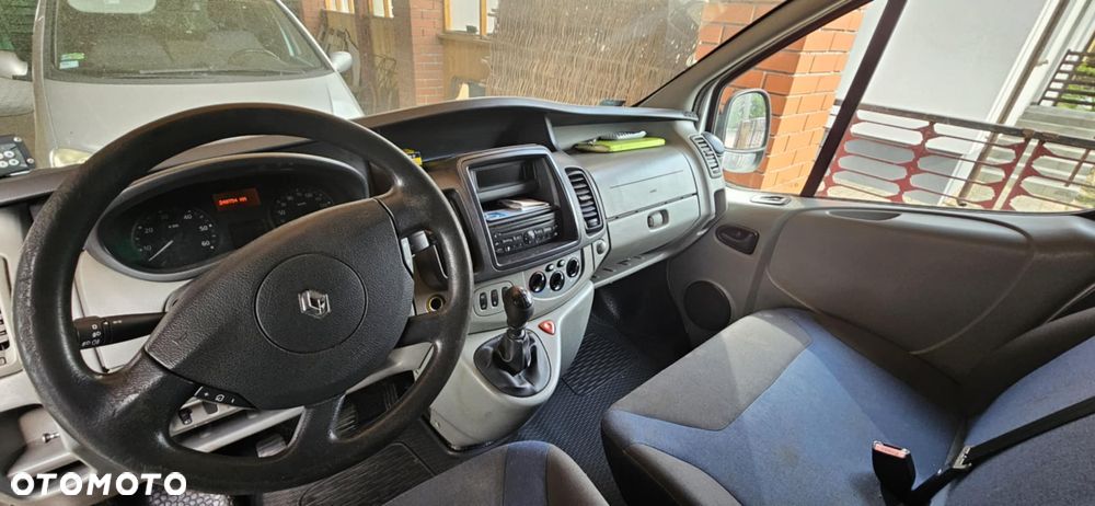 Renault TRAFIC - 3