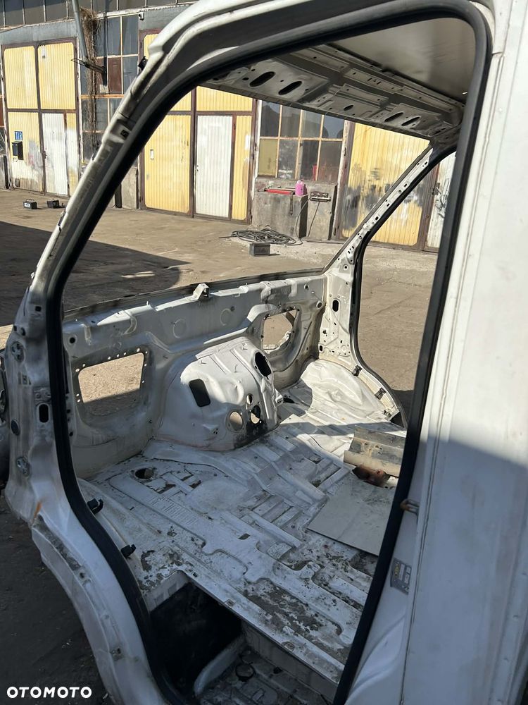 Iveco Daily 14-22 kabina - 7