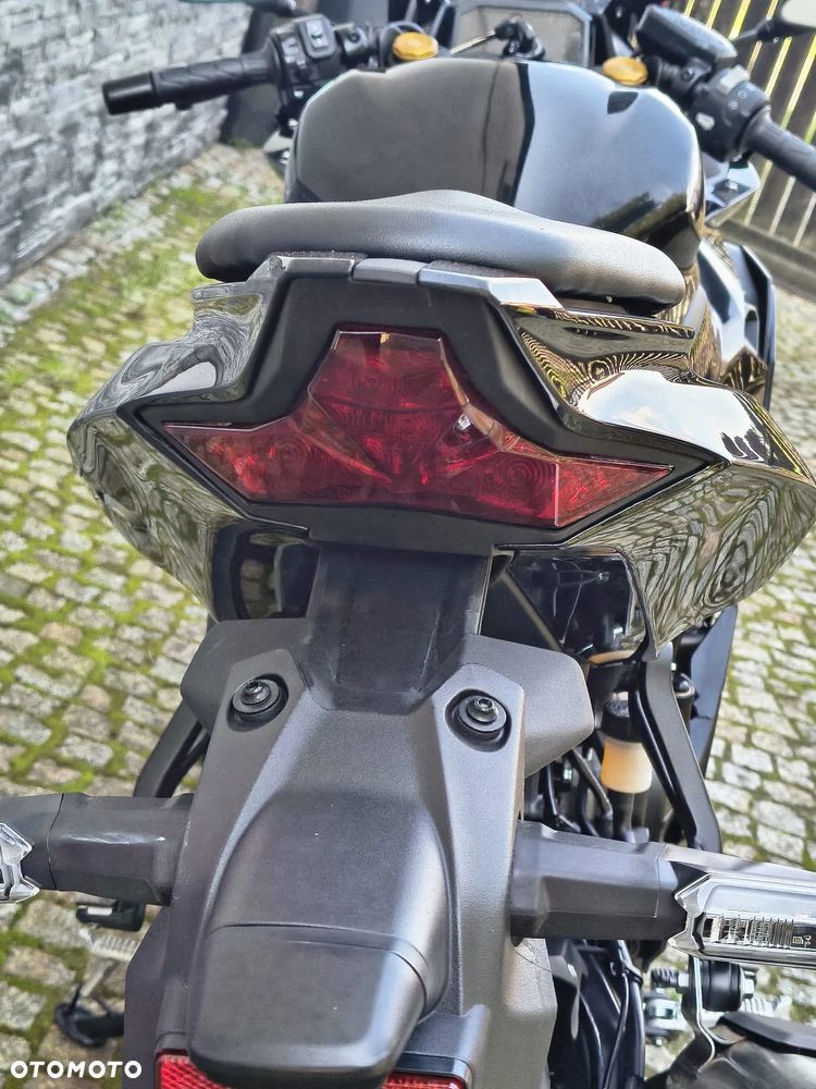 Kawasaki ZX - 27