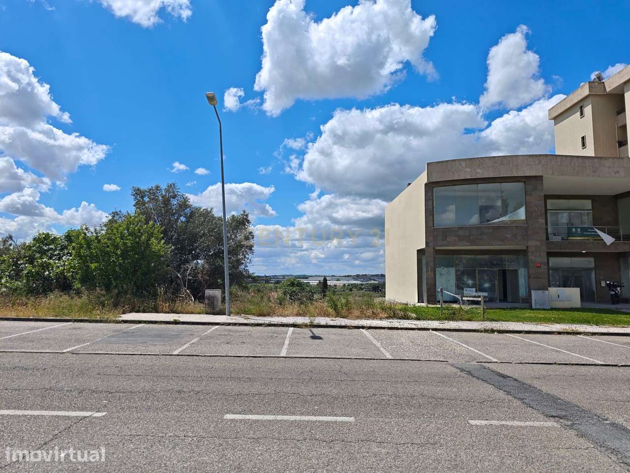 Lote para Prédio de 6 Pisos | Projeto Aprovado - Hospital Torres Novas - Grande imagem: 3/8
