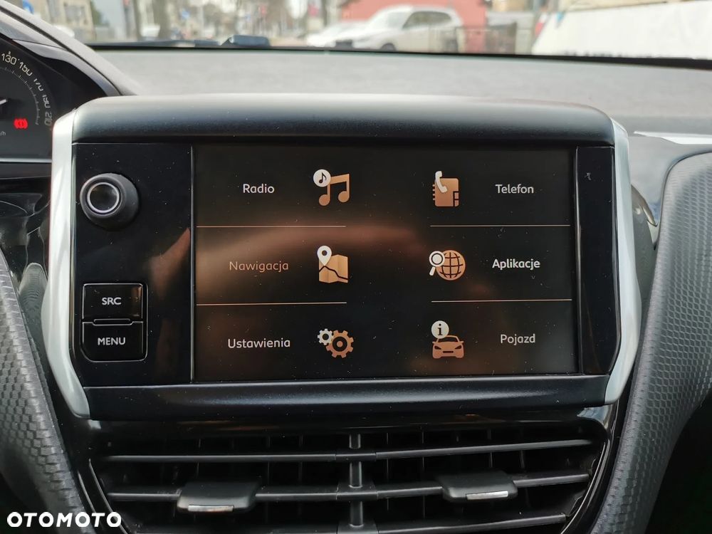 Peugeot 2008 1.2 Pure Tech Style EU6 - 12