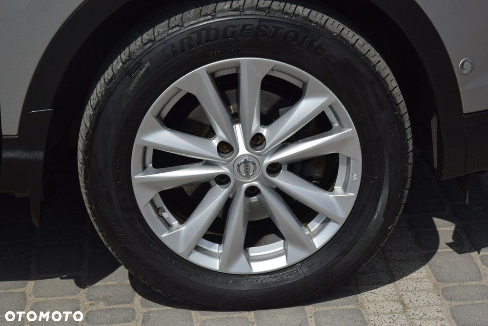 Nissan Qashqai 1.6 dCi 4x4 360 S&S - 11