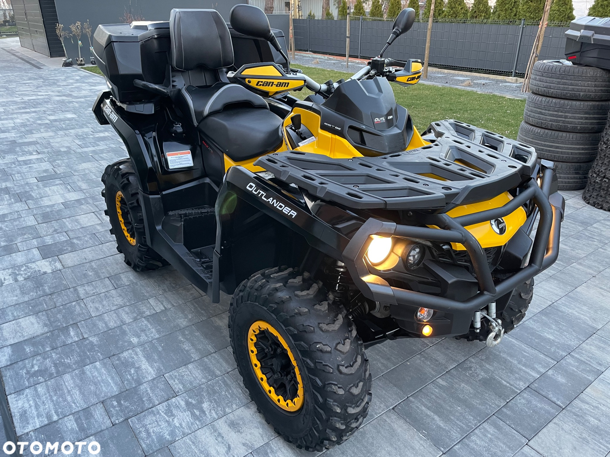 Can-Am Outlander Max
