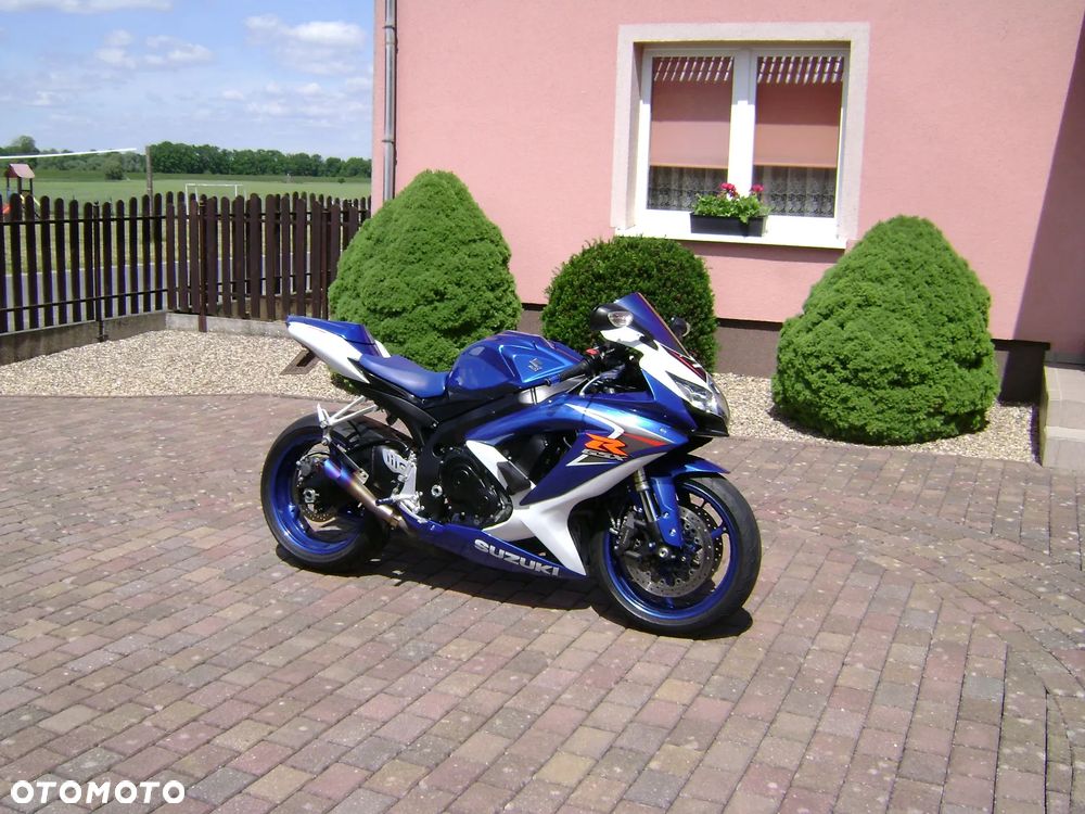 Suzuki GSX-R - 21