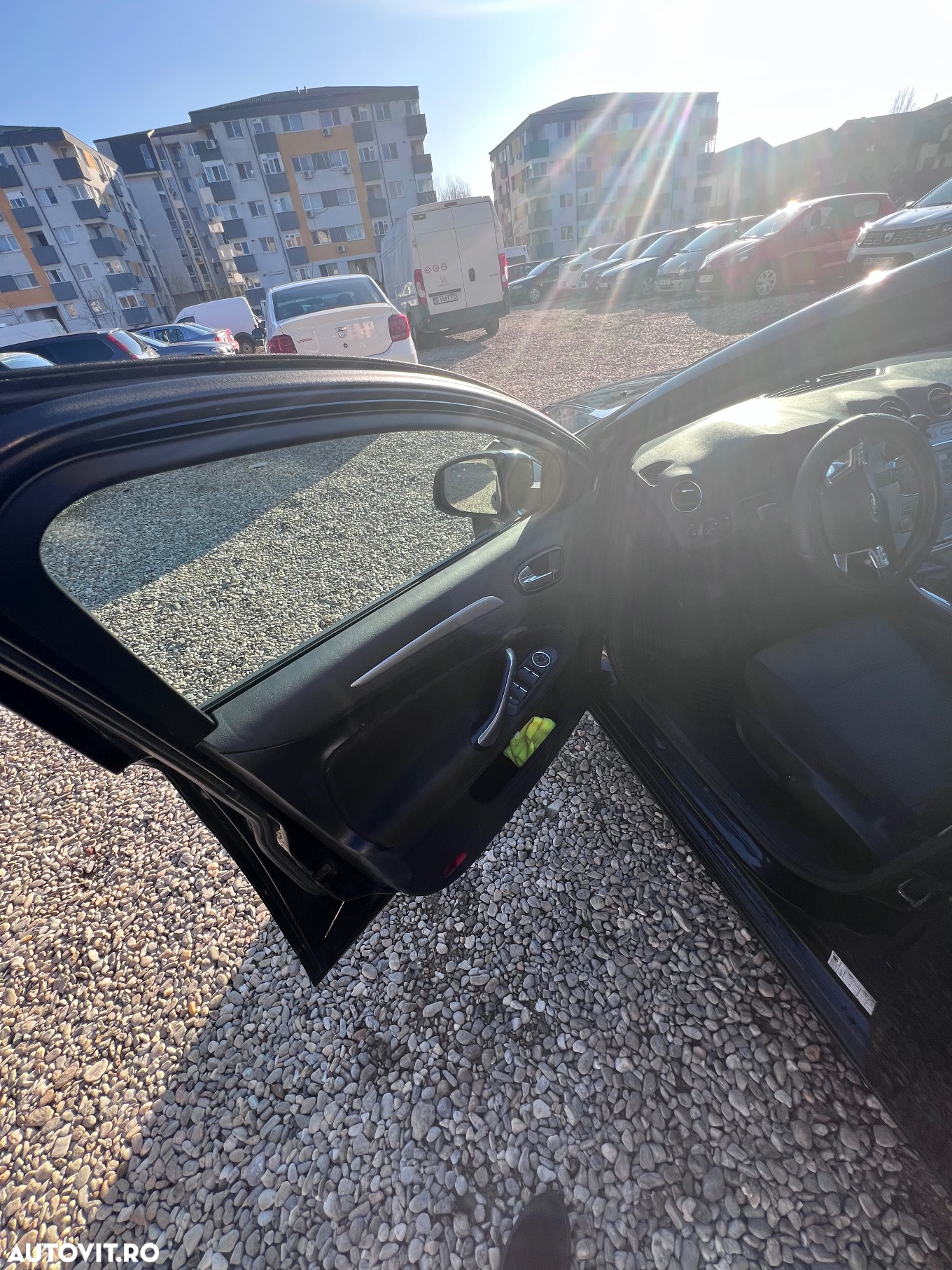 Ford Mondeo 2.0 TDCi Trend - 13