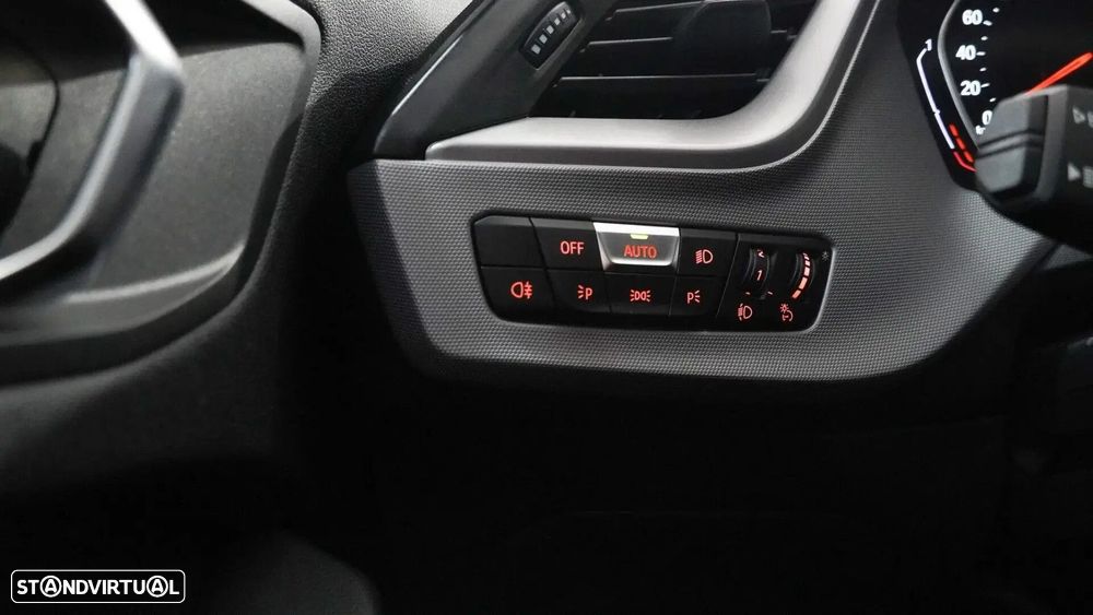 BMW 116 d Advantage Auto - 14