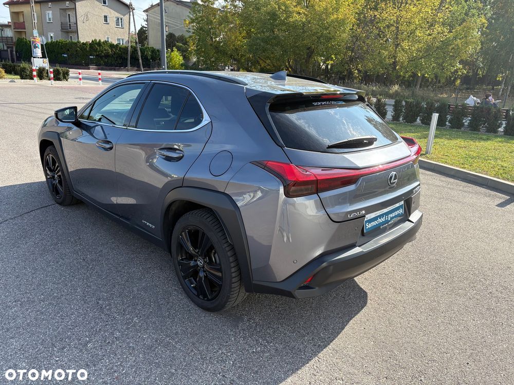 Lexus UX 250h GPF F Impression 2WD - 4