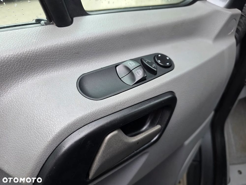 Volkswagen CRAFTER - 17