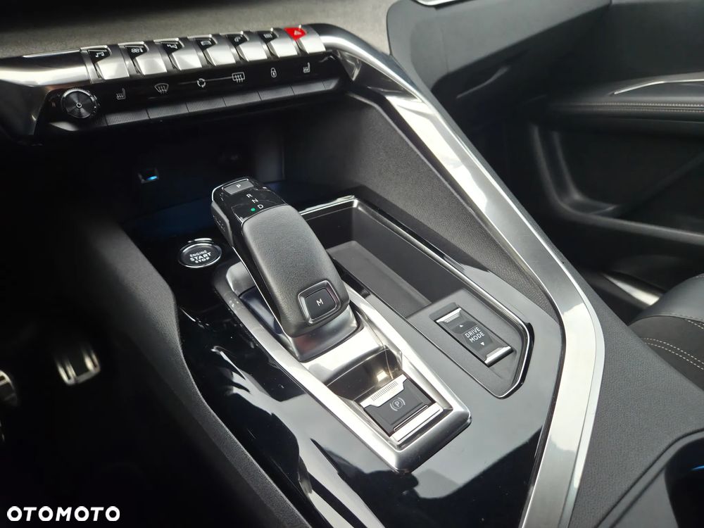 Peugeot 5008 2.0 BlueHDI GT S&S EAT8 - 21