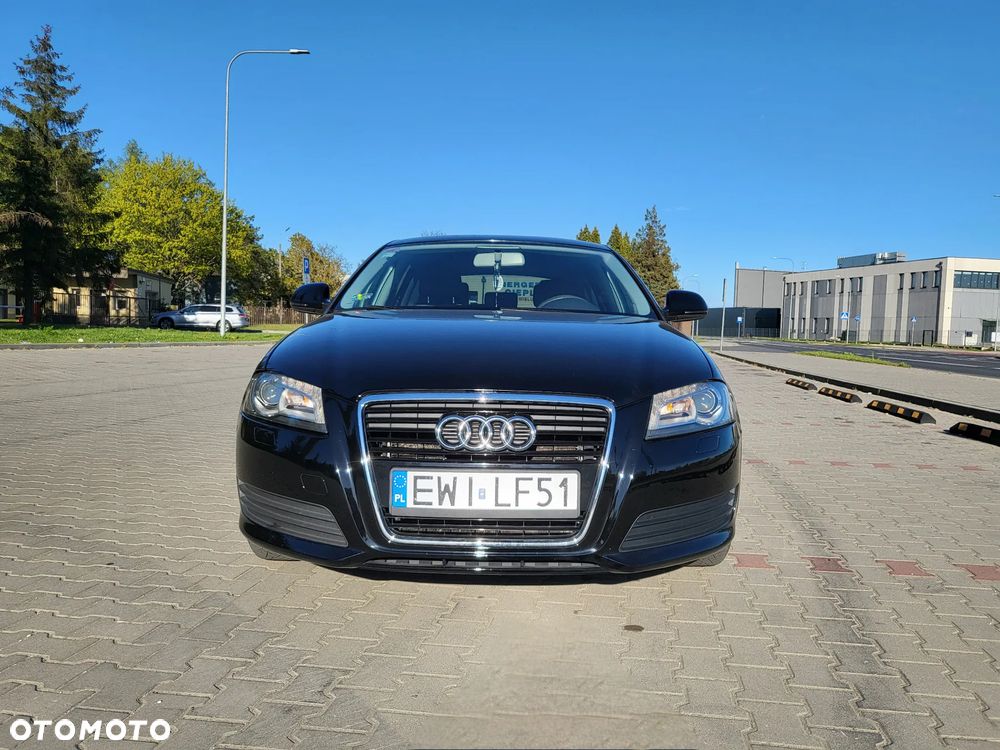 Audi A3 Sportback - 8