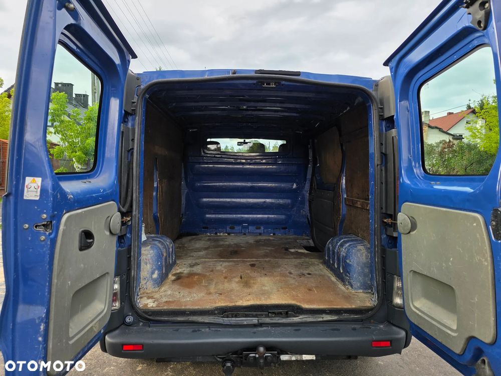 Opel Vivaro - 13