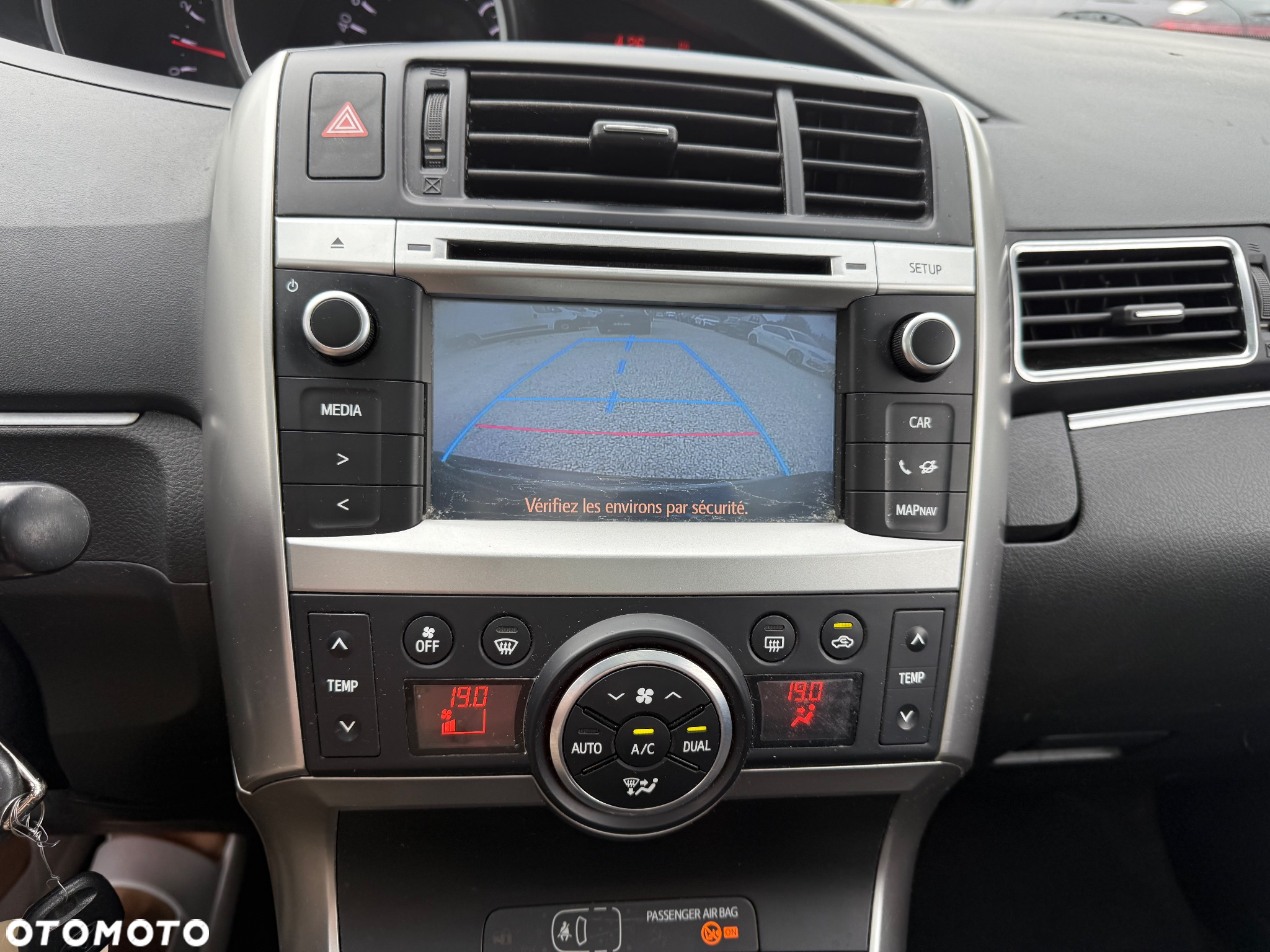 Toyota Verso - 16