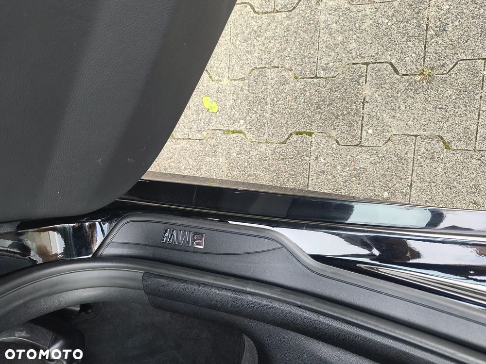 BMW Seria 3 320i - 22