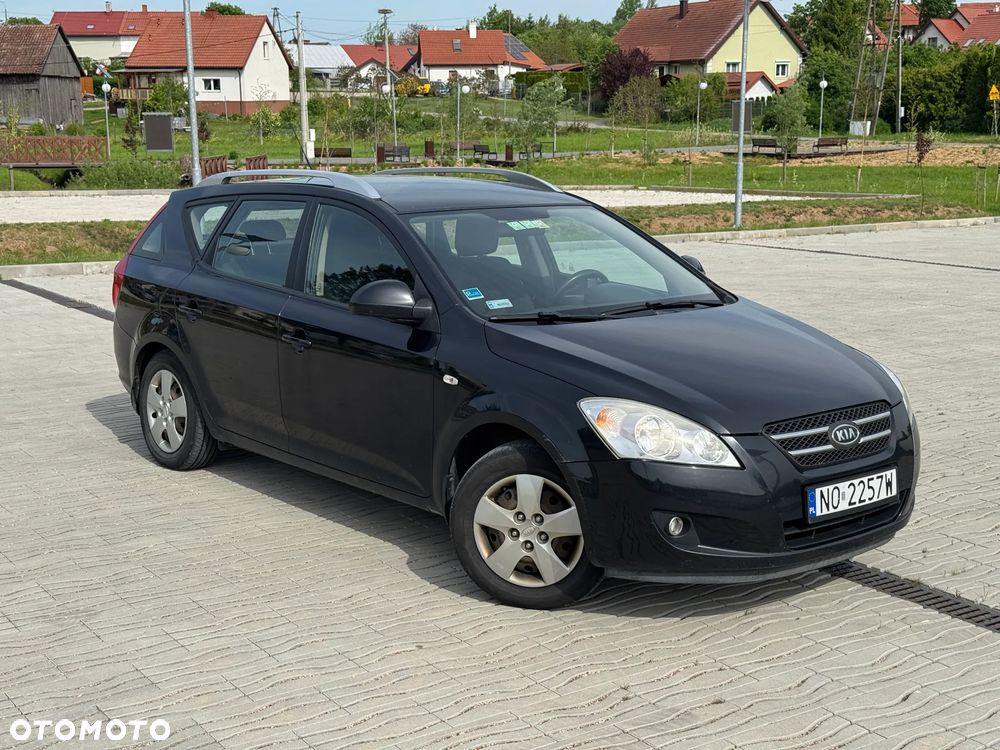 Kia Ceed 1.6 Comfort - 4