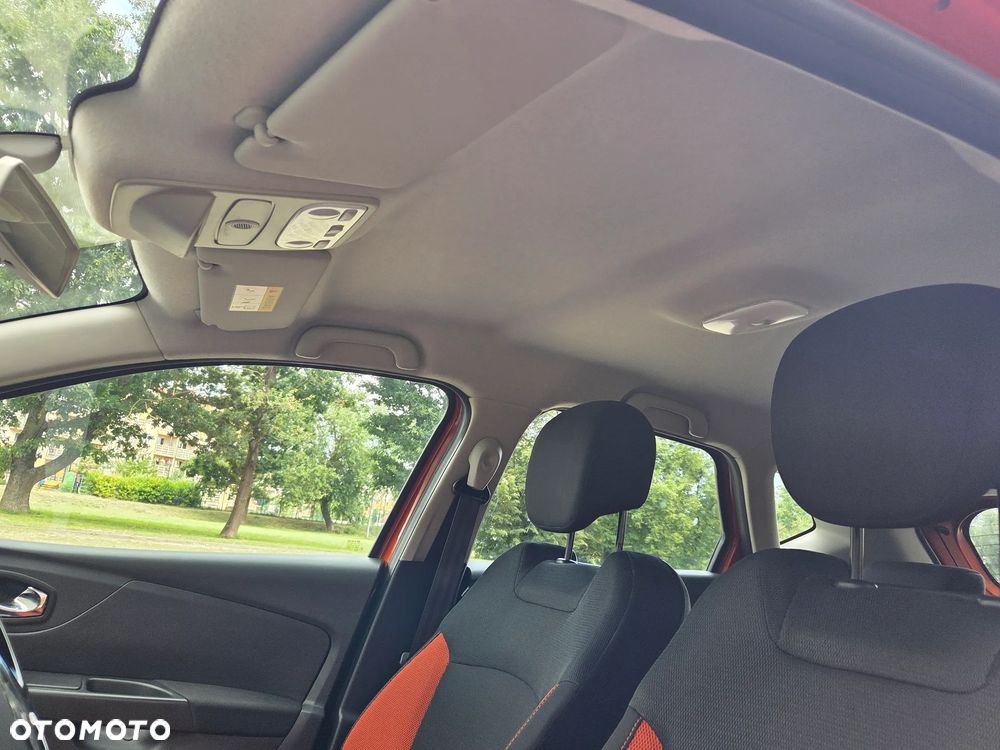 Renault Captur ENERGY TCe 90 Experience - 23