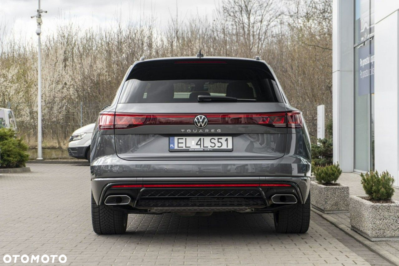 Volkswagen Touareg - 8