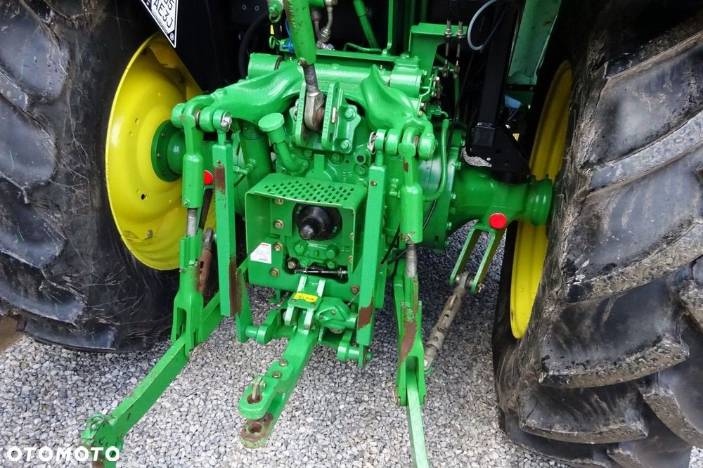 John Deere 5090M - 8