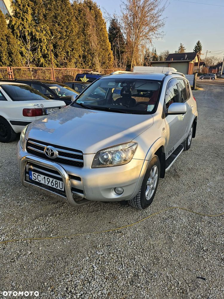 Toyota RAV4 2.2 D-4D X - 1