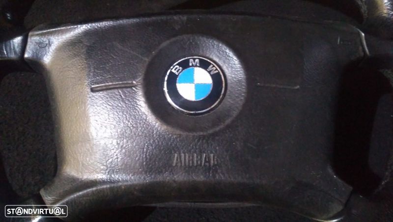 Volante Bmw 5 Touring (E61) - 5