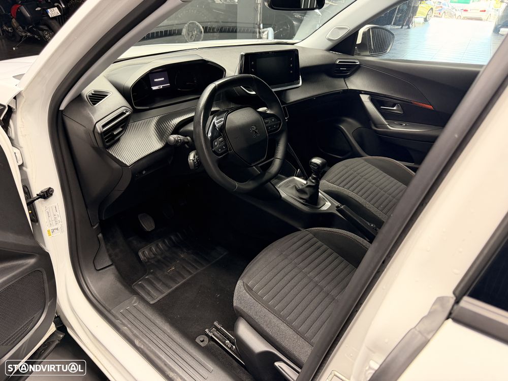 Peugeot 2008 BlueHDi 110 Active Pack - 11