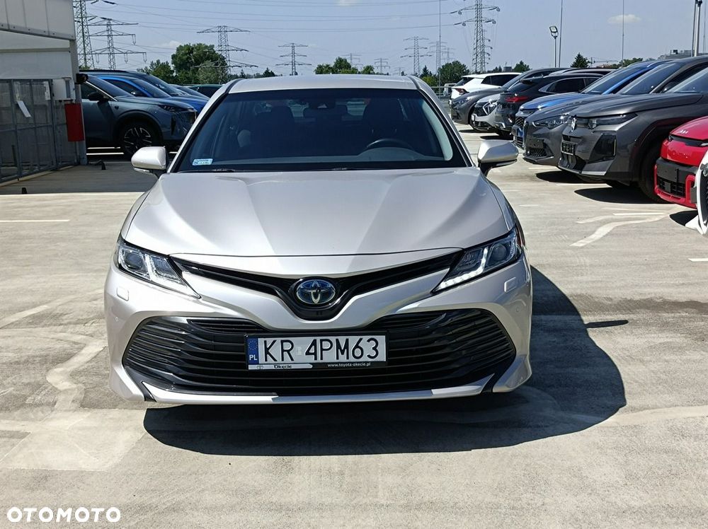 Toyota Camry 2.5 Hybrid Comfort CVT - 4