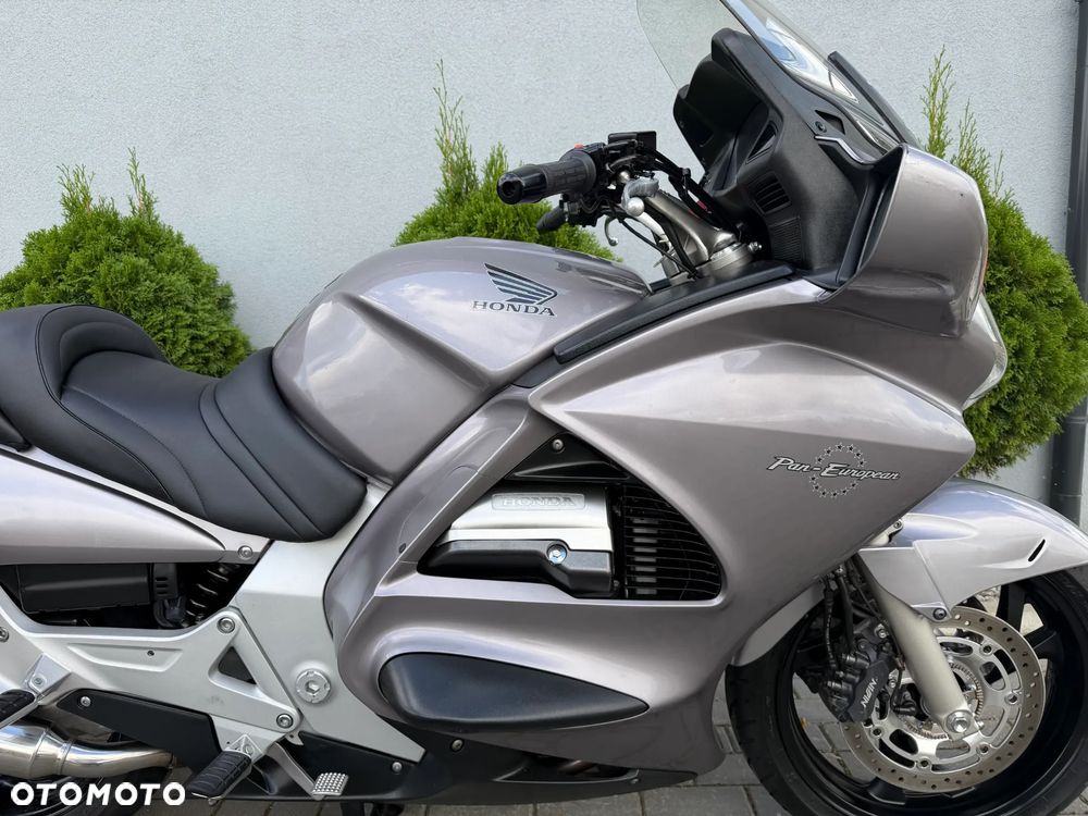 Honda ST - 16