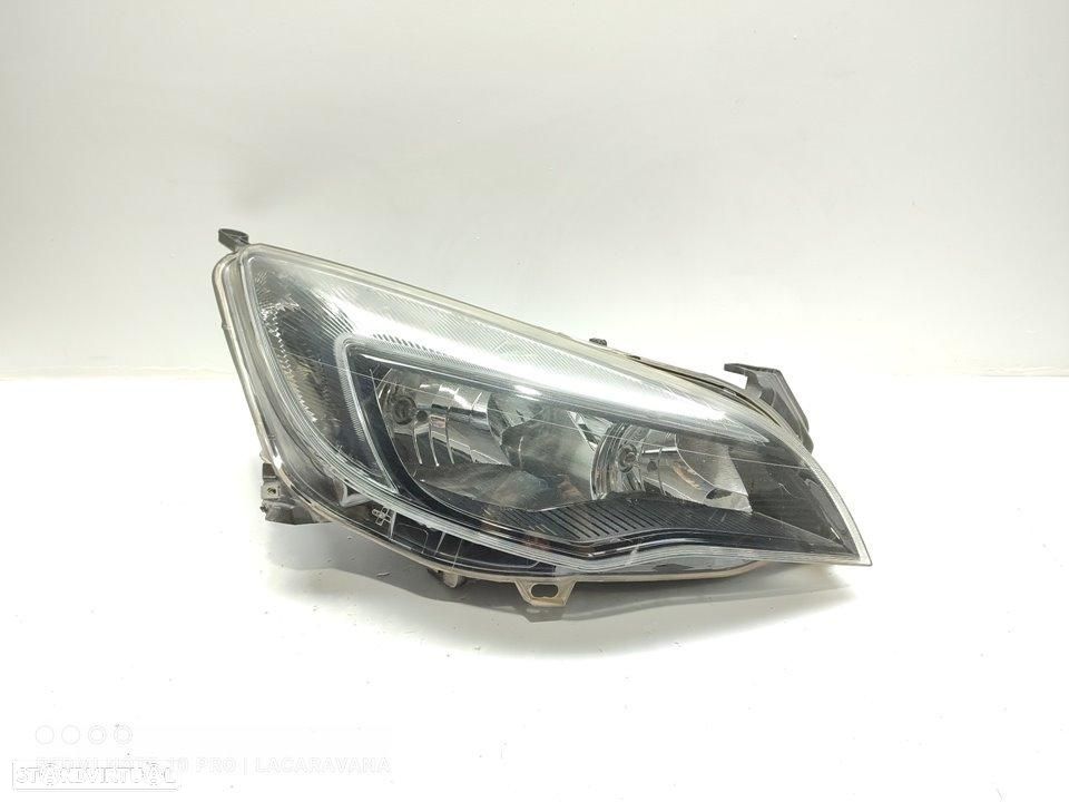 FAROL DIREITO OPEL ASTRA J SPORTS TOURER - 1