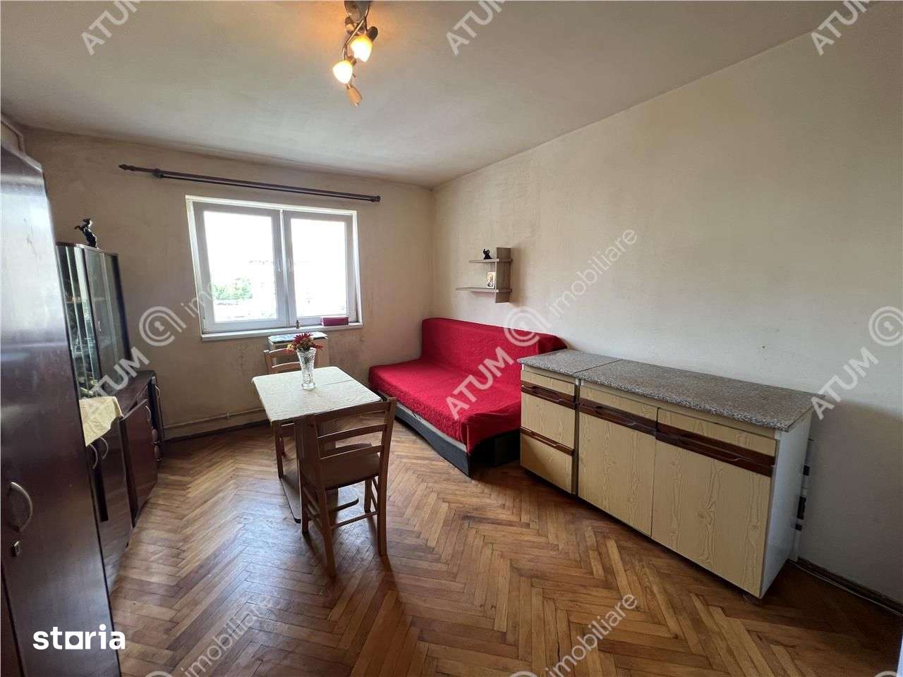 Garsoniera situata la etajul intermediar 2 in zona Lazaret din Sibiu — fotografia 1