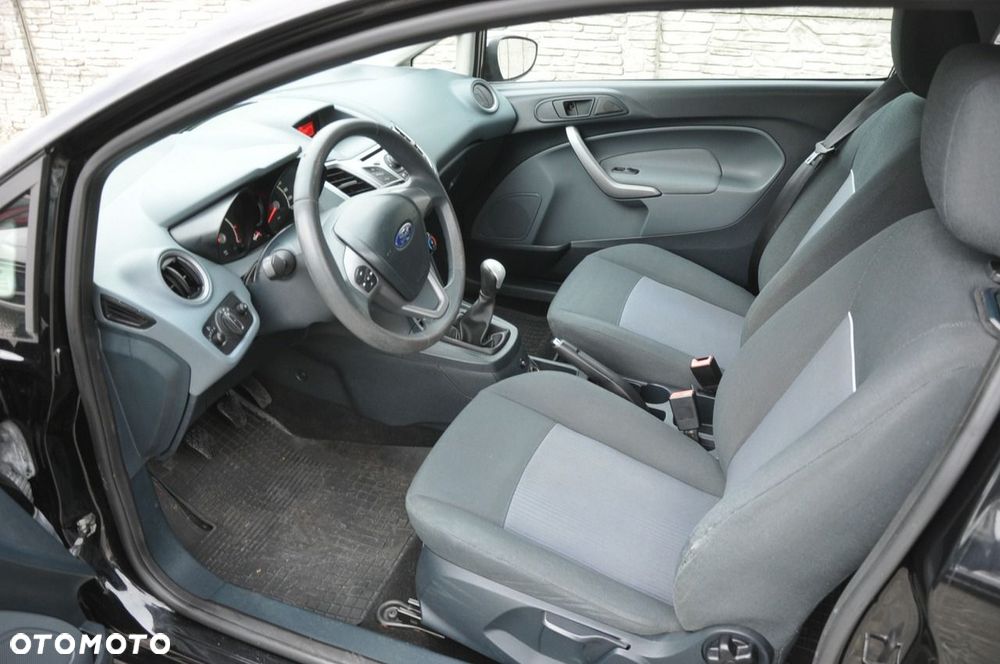 Ford Fiesta 1.25 Trend - 9