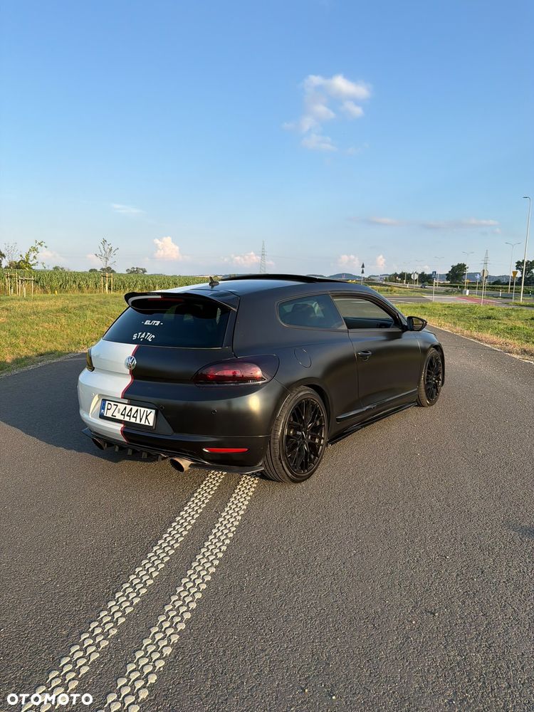 Volkswagen Scirocco - 6