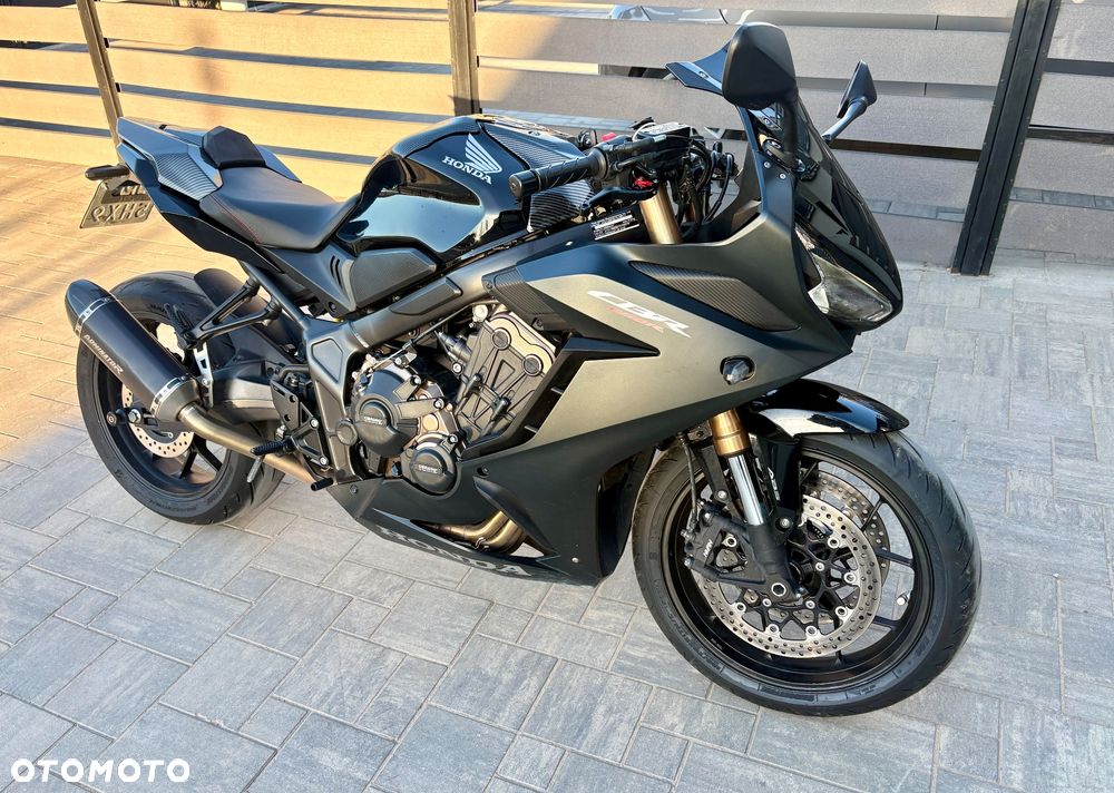 Honda CBR - 2