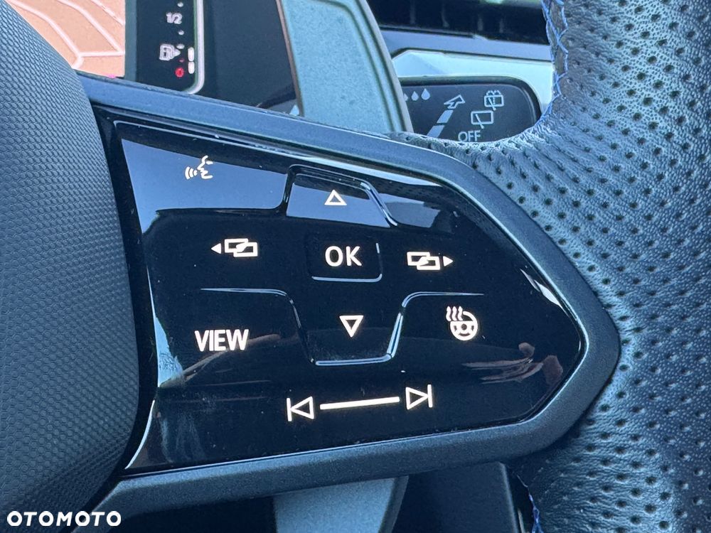 Volkswagen Arteon 2.0 TSI 4Motion R DSG - 24