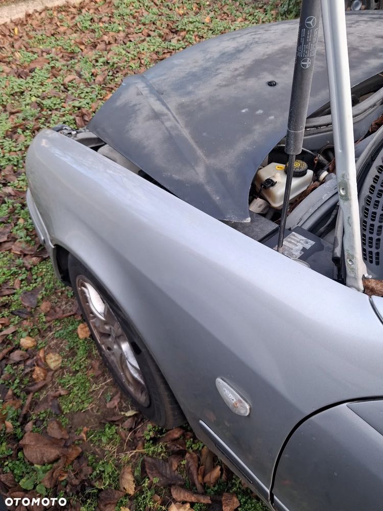 Mercedes clk w208 coupe blotnik lewy 744 - 2