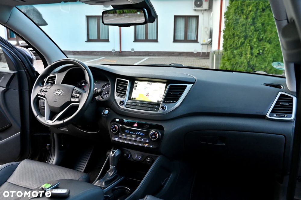 Hyundai Tucson 2.0 CRDI Premium 4WD - 28