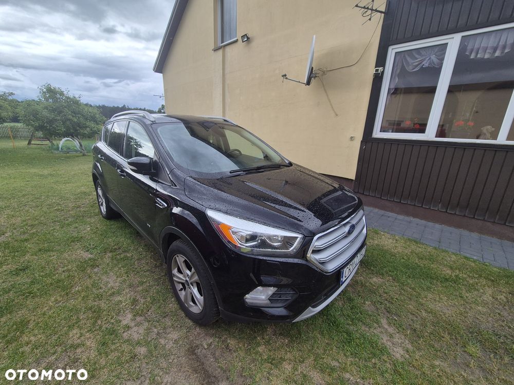 Ford Kuga - 4