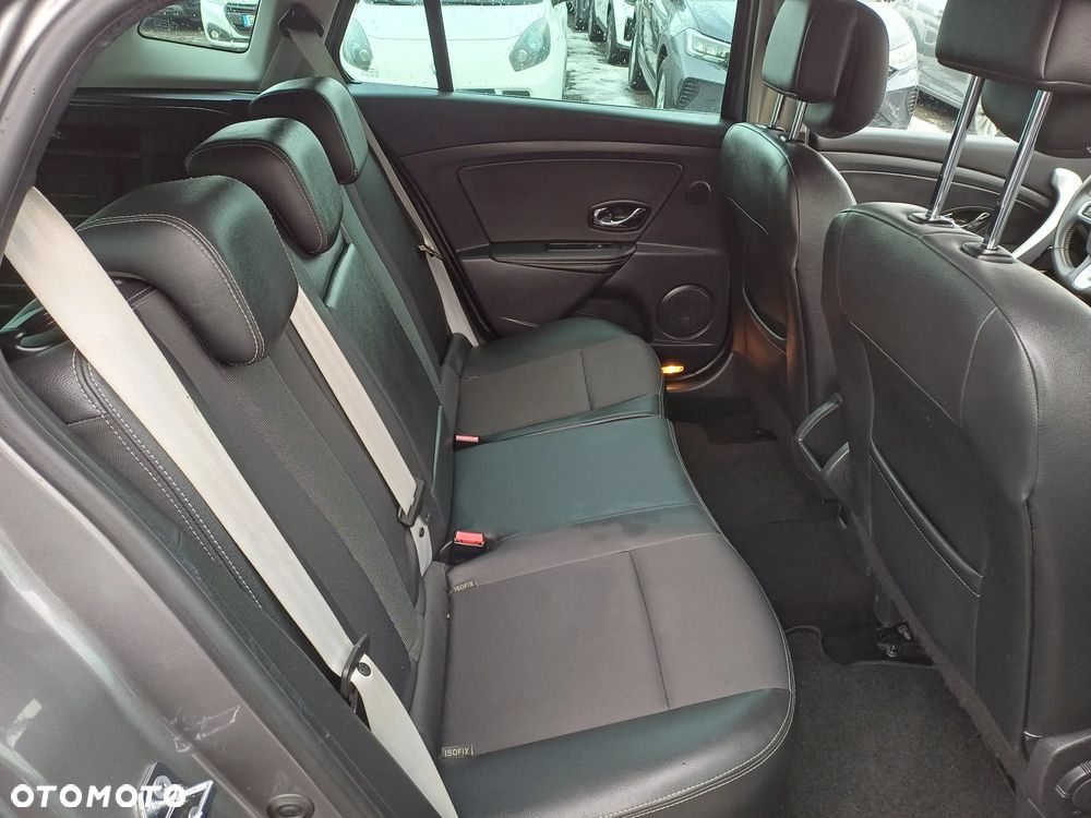 Renault Megane ENERGY TCe 115 Start & Stop Bose Edition - 12