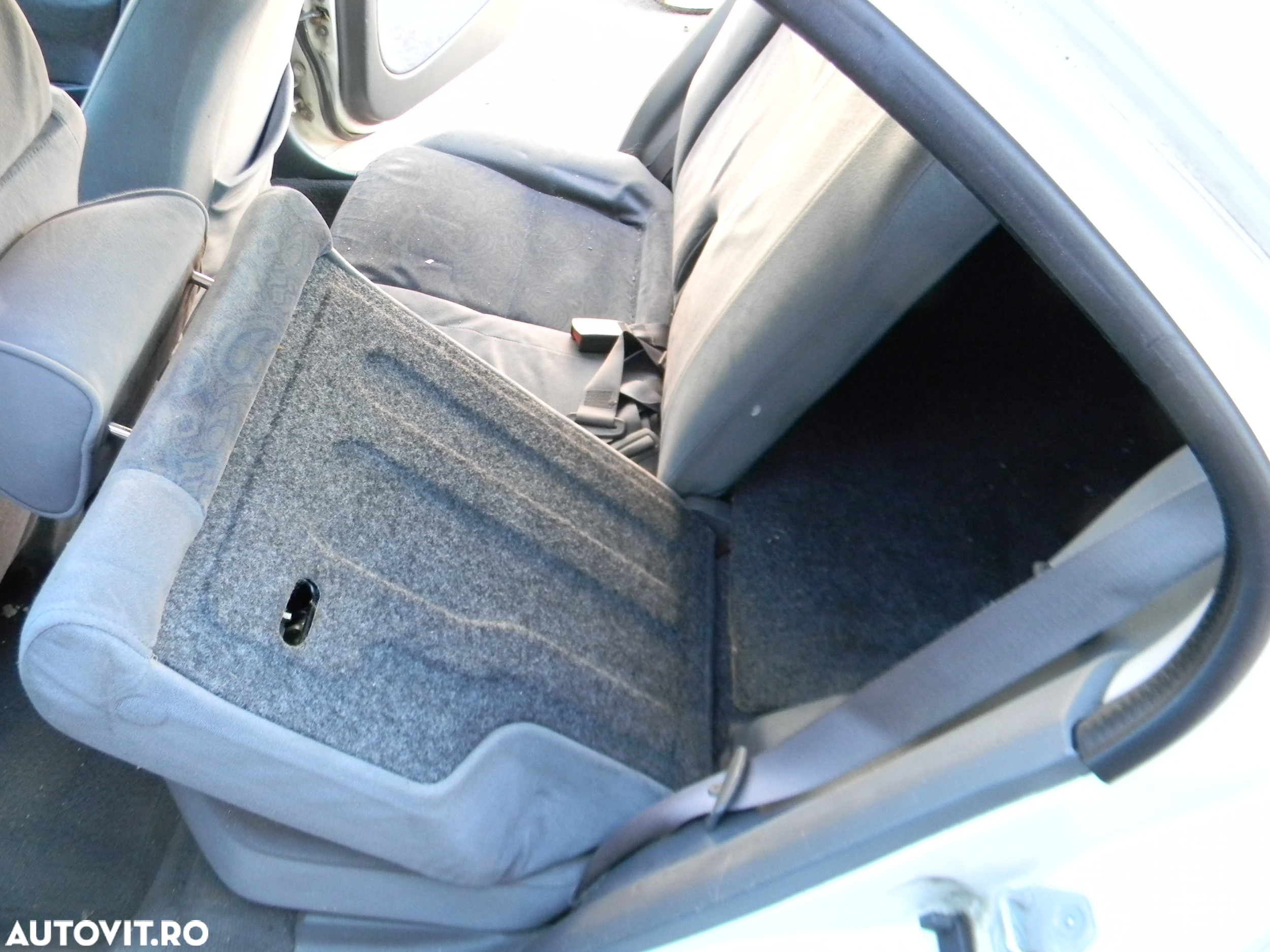 Dezmembrari  Rover 400 hatchback (RT)  1995  > 2000 416 Si Benzina - 40