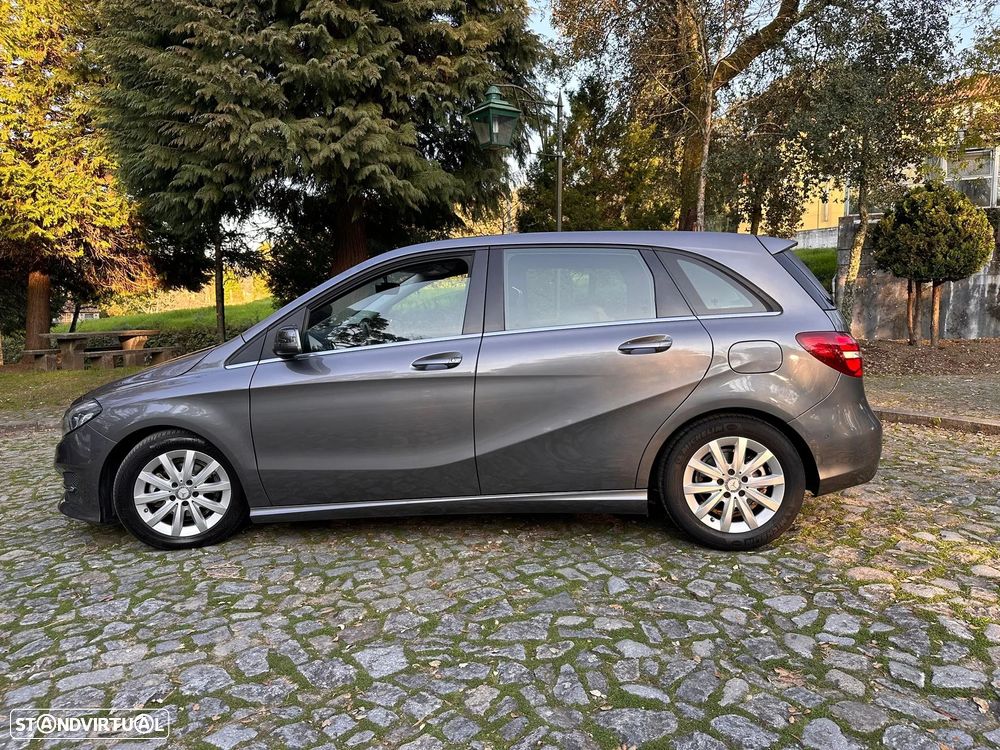 Mercedes-Benz B 180 (CDI) d Urban - 2