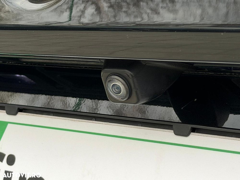 BMW Seria 5 520d Aut. M Sport Edition - 31