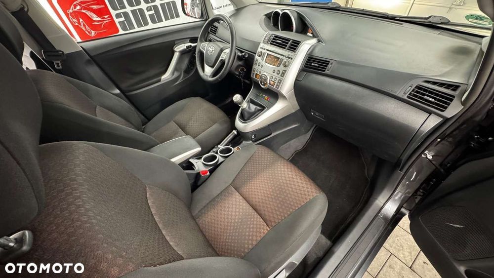 Toyota Verso - 39