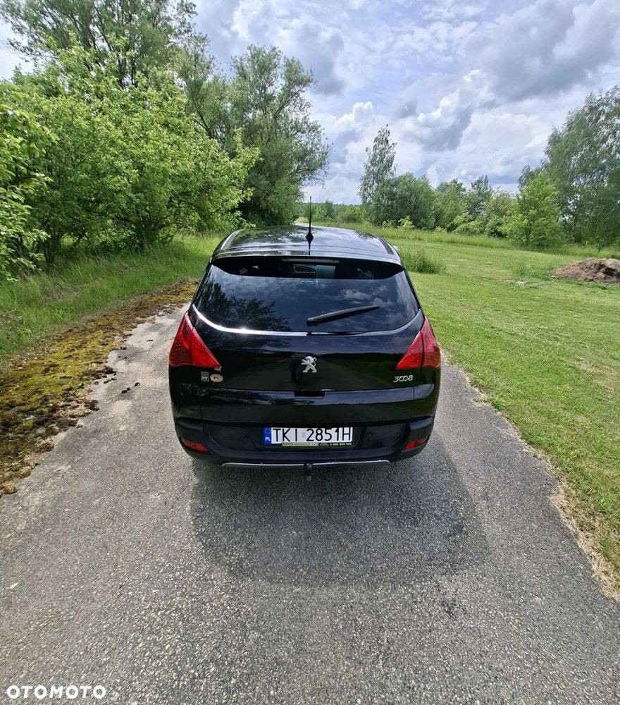 Peugeot 3008 2.0 HDi HYbrid4 - 6