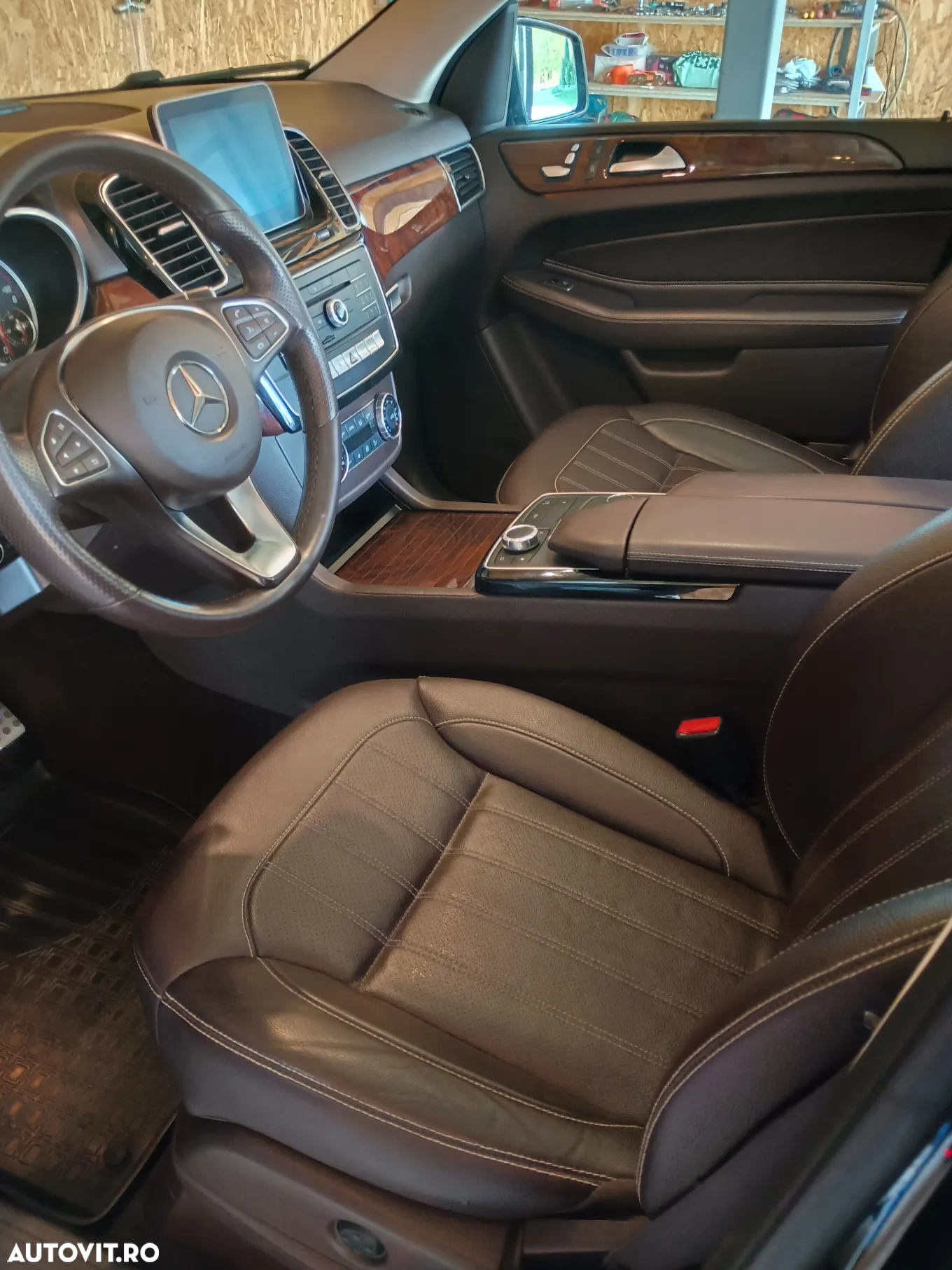 Mercedes-Benz GLE 350 d 4MATIC - 16