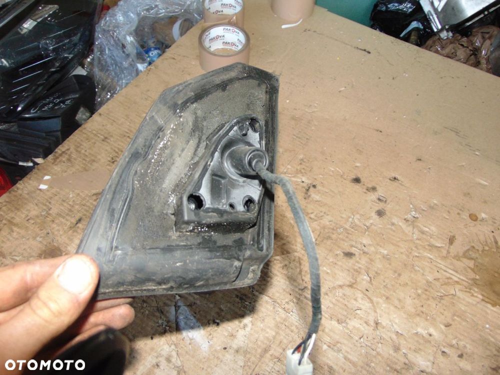 LUSTERKO PRAWE COROLLA E12 6 PIN EUROPA - 3